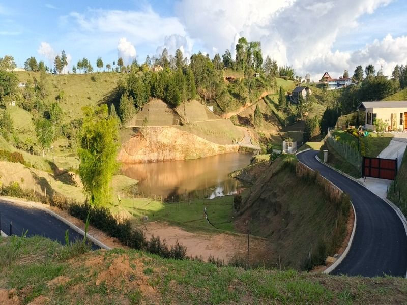 Lote en venta ubicado en El Retiro, sector Vereda la Porquera - 4