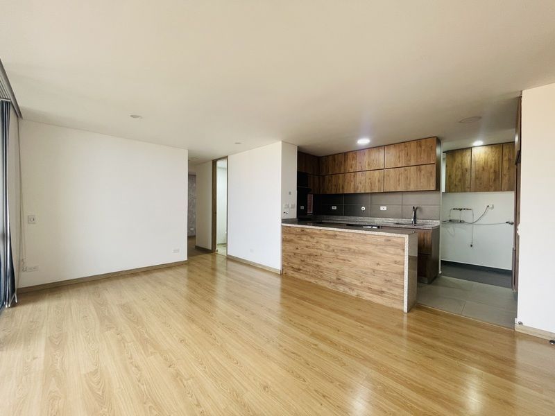 Apartamento en venta ubicado en Sabaneta, sector San Remo - 2