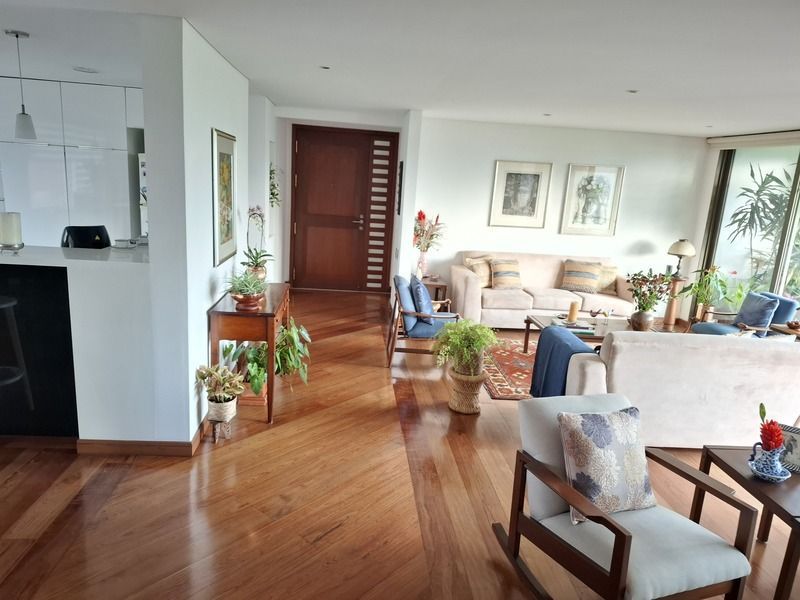 Apartamento en venta ubicado en Medellín, sector Los Balsos - 7