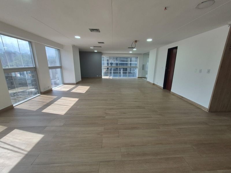 Oficina en arriendo ubicada en Medellín, sector El Campestre - 2