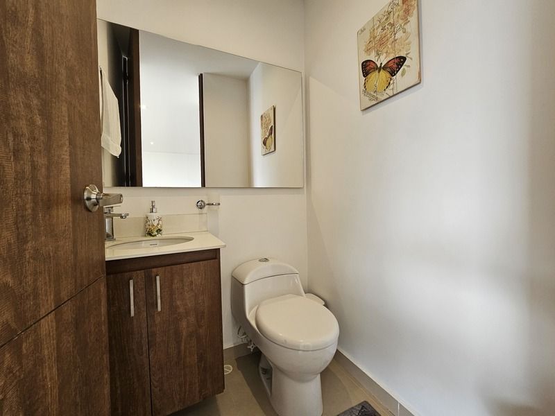 Apartaestudio en arriendo ubicado en Medellín, sector Los Gonzales - 11