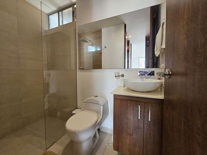 Apartaestudio en arriendo ubicado en Medellín, sector Los Gonzales - 12
