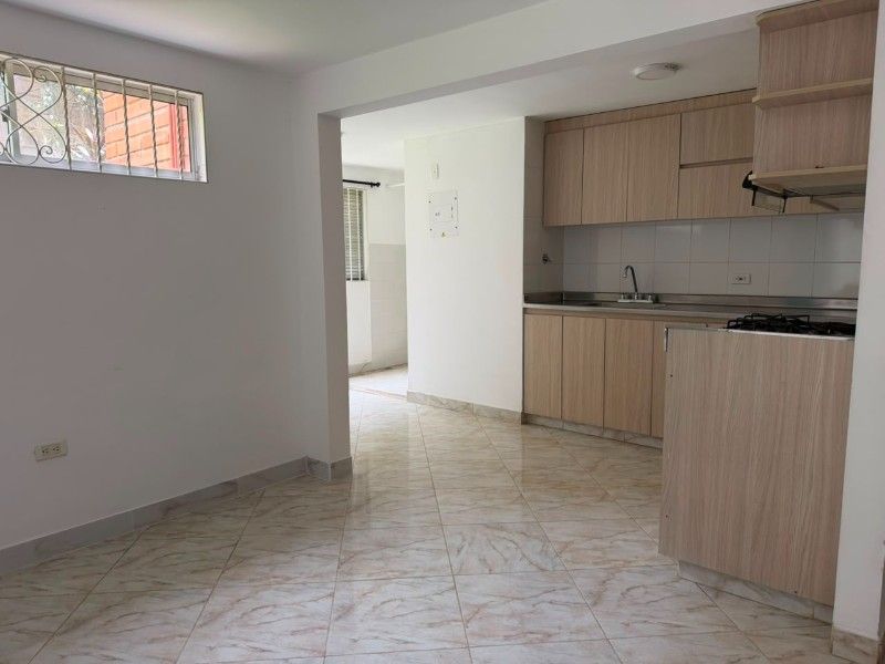 APARTAMENTO EN VENTA UBICADO EN EL POBLADO SECTOR TRASVERSAL INFERIOR - 2