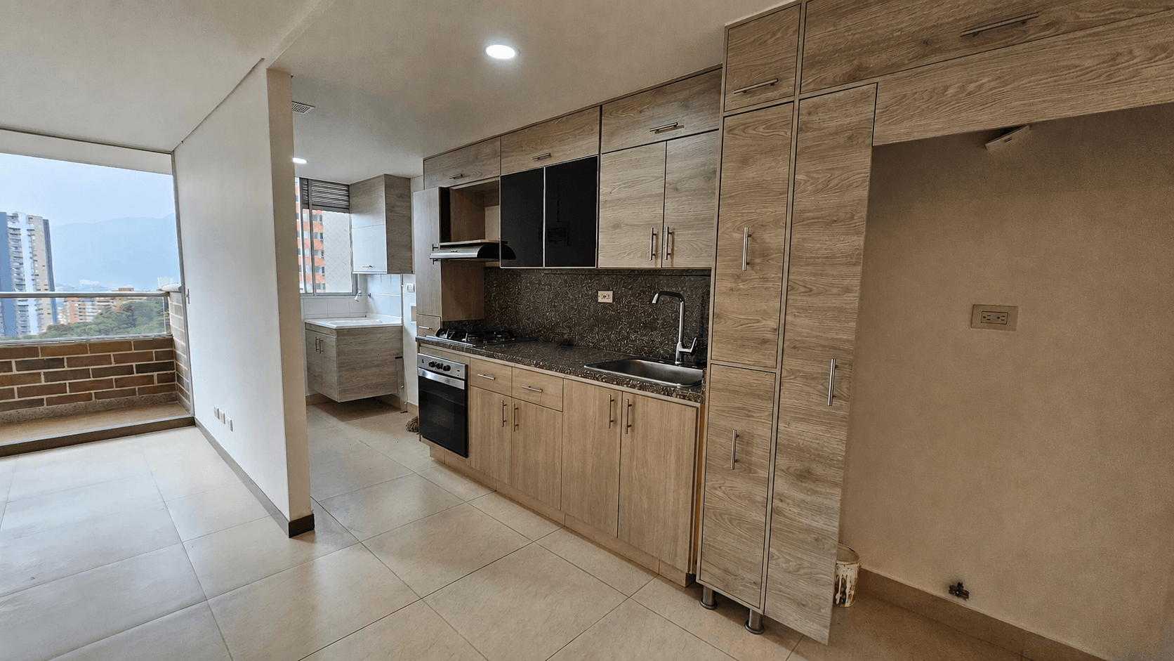 APARTAMENTO EN ARRIENDO UBICADO EN SABANETA SECTOR LA DOCTORA - 2