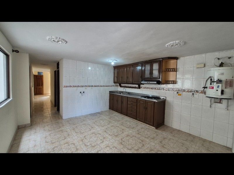 CASA EN ARRIENDO UBICADA EN ITAGUI SECTOR EL CARMELO - 2