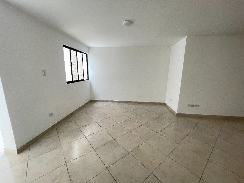 CASA EN ARRIENDO UBICADO EN MEDELLIN SECTOR SIMON BOLIVAR - 2