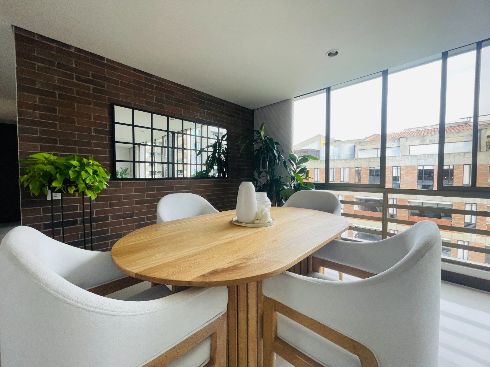 APARTAMENTO EN VENTA UBICADO EN MEDELLIN SECTOR LAURELES - 4
