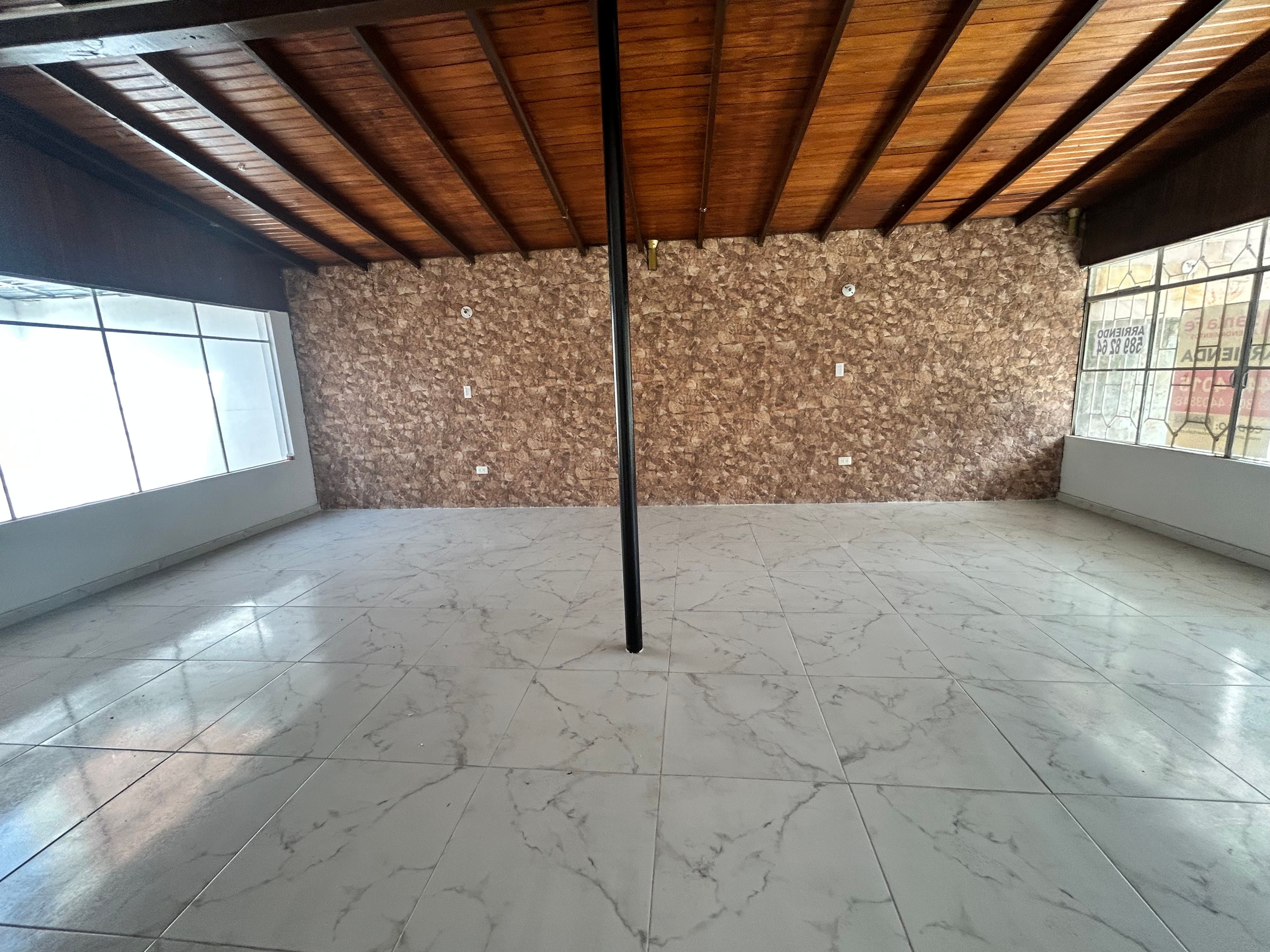 CASA EN ARRIENDO UBICADA EN MEDELLIN SECTOR ESTADIO - 2