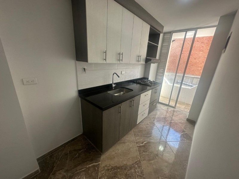APARTAMENTO EN ARRIENDO EN BELLO SECTOR OBRERO  - 2