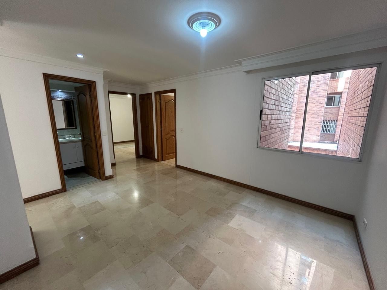 APARTAMENTO EN ARRIENDO UBICADO EN MEDELLIN SECTOR LAURELES - 10