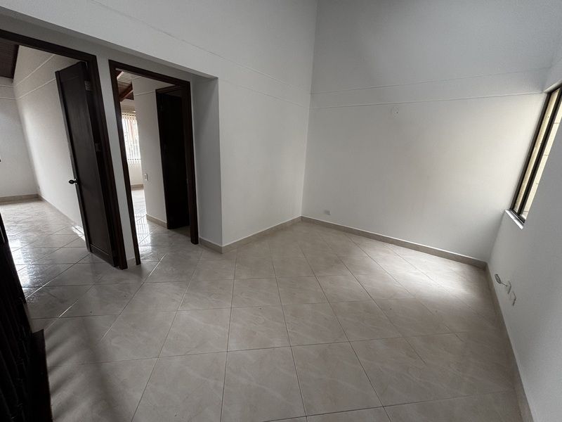 Casa en arriendo ubicada en Envigado, sector Loma de los Benedictinos - 5
