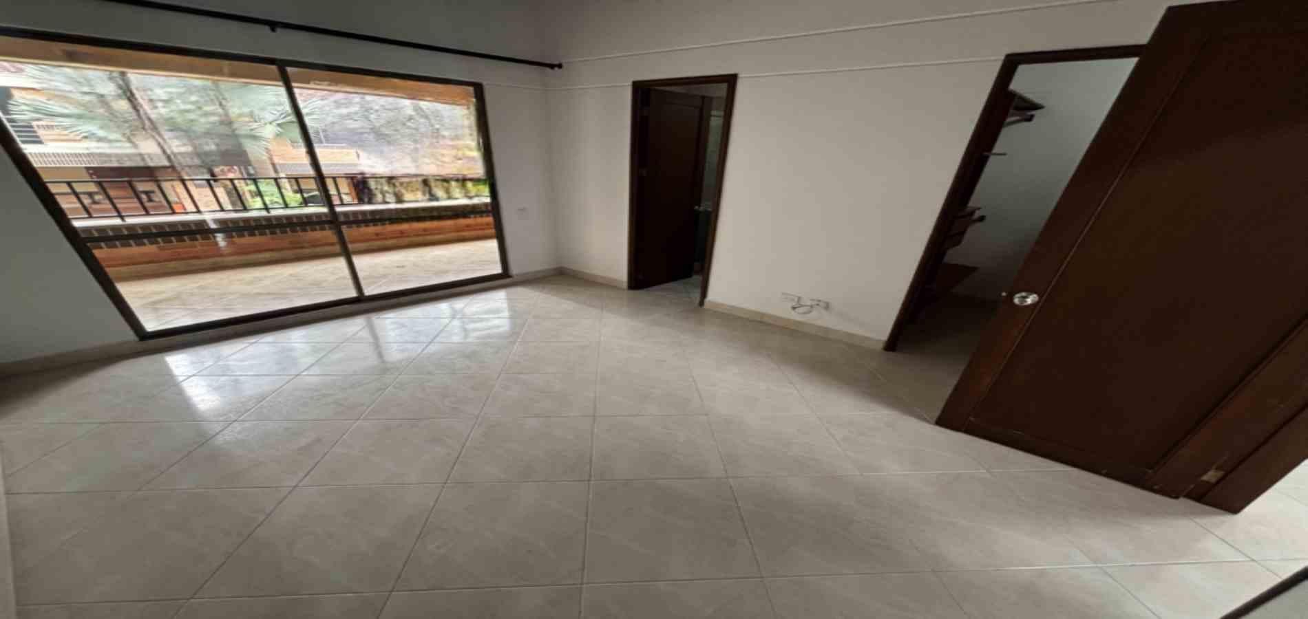 Casa en arriendo ubicada en Envigado, sector Loma de los Benedictinos - 6