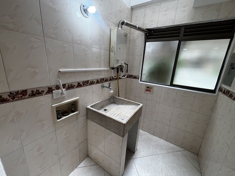 Casa en arriendo ubicada en Envigado, sector Loma de los Benedictinos - 15