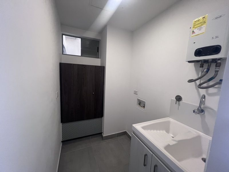 Apartaestudio en arriendo ubicado en Medellín, sector Ciudad del Río - 6