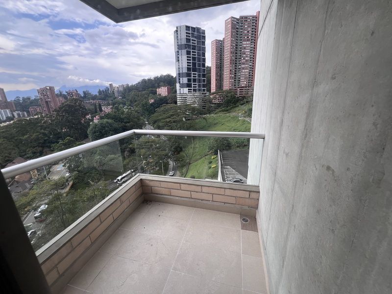 Apartamento en arriendo ubicado en Medellín, sector Altos del Poblado - 16