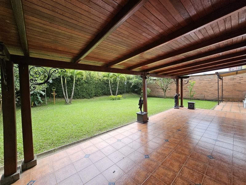 Casa en arriendo ubicada en Medellín, sector El Tesoro - 26