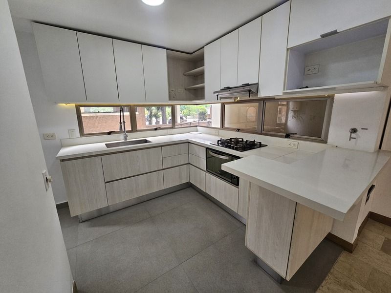 Apartamento en arriendo ubicado en Medellín, sector Los Parra - 4