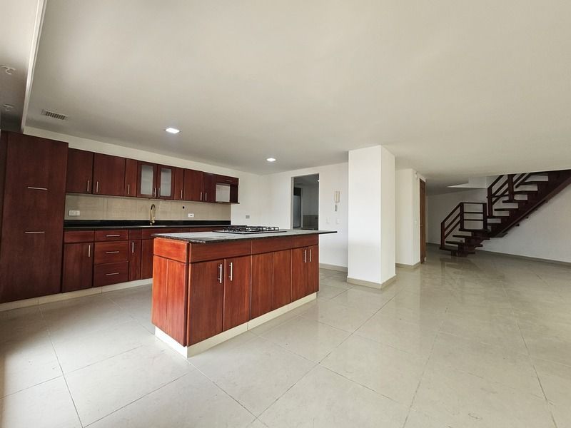 Apartamento en arriendo ubicado en Sabaneta, sector Aves María - 4