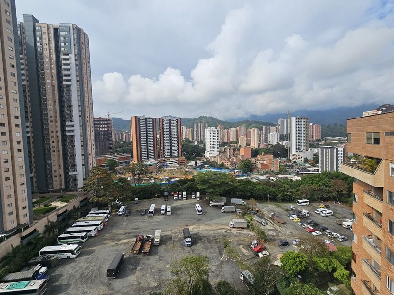 Apartamento en arriendo ubicado en Sabaneta, sector Aves María - 25