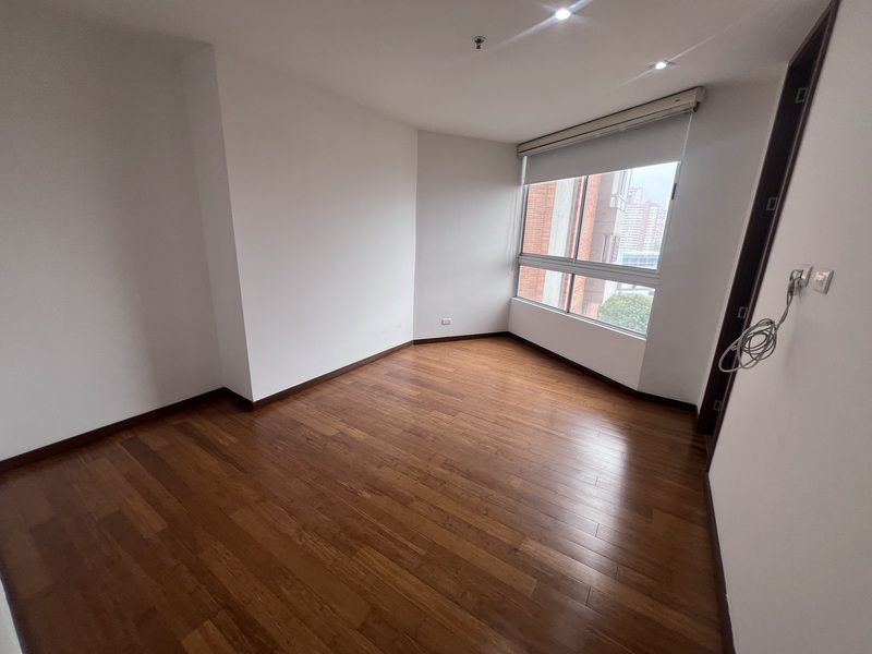 Apartamento en arriendo ubicado en Medellín, sector El Tesoro - 6