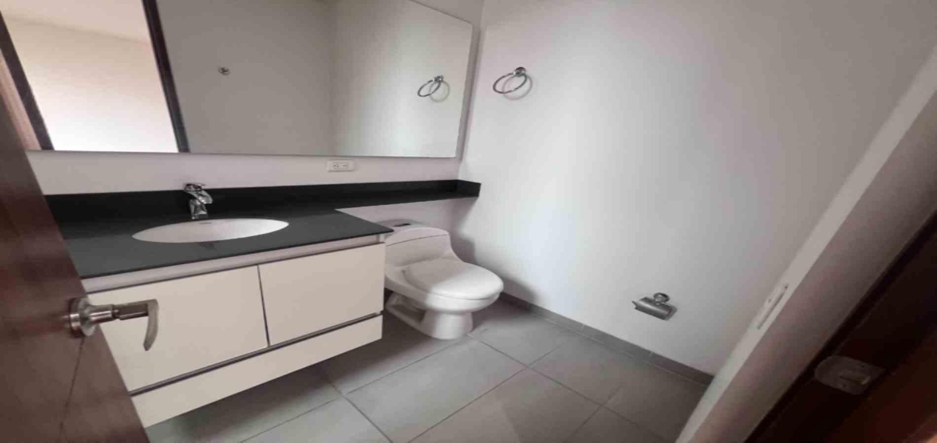 Apartamento en arriendo ubicado en Medellín, sector El Tesoro - 15