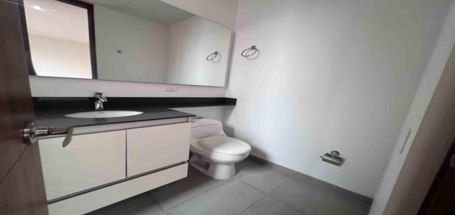 Apartamento en arriendo ubicado en Medellín, sector El Tesoro - 18
