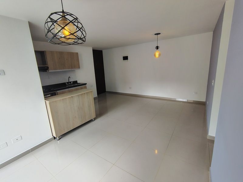 Apartamento en arriendo ubicado en Sabaneta, sector La Doctora - 2