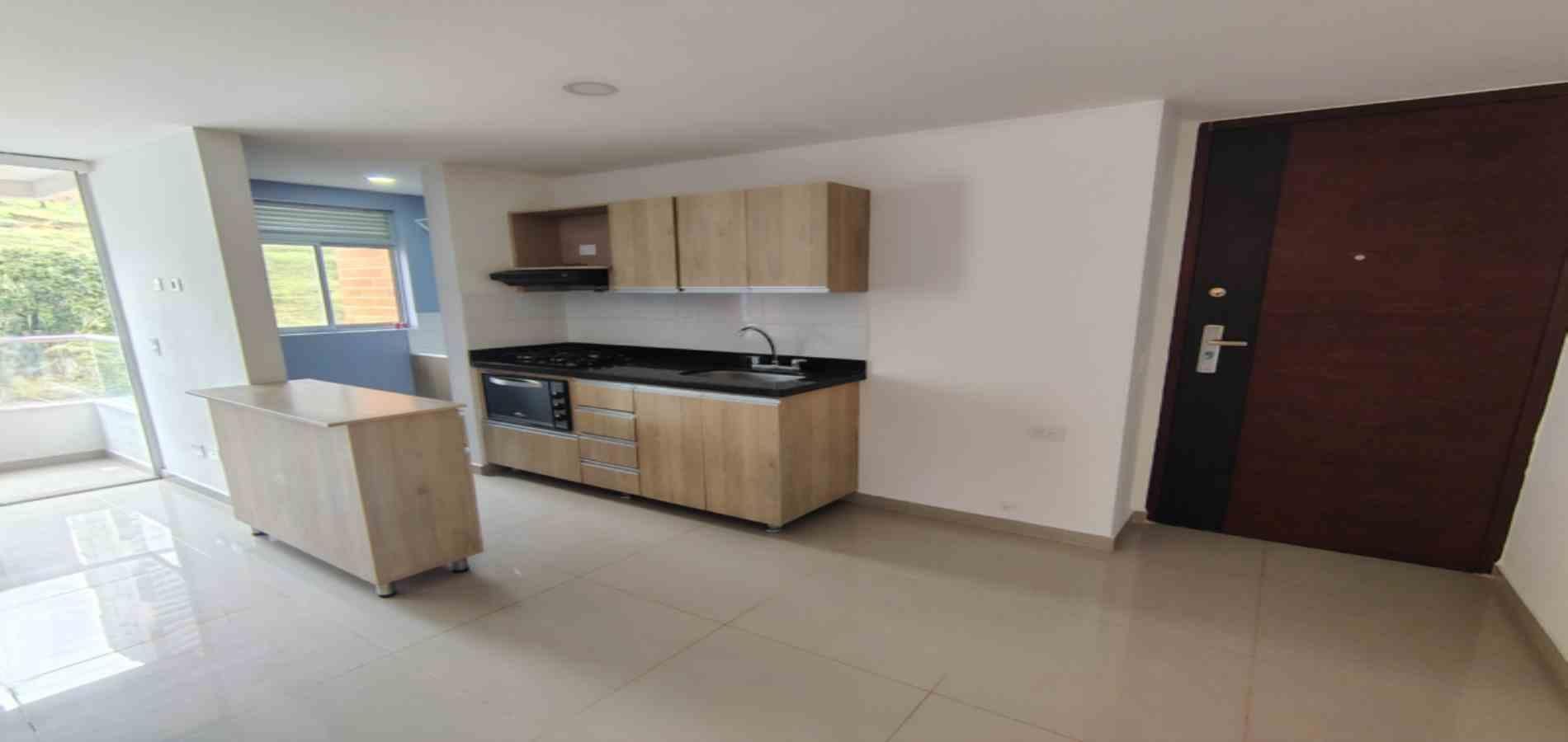 Apartamento en arriendo ubicado en Sabaneta, sector La Doctora - 3