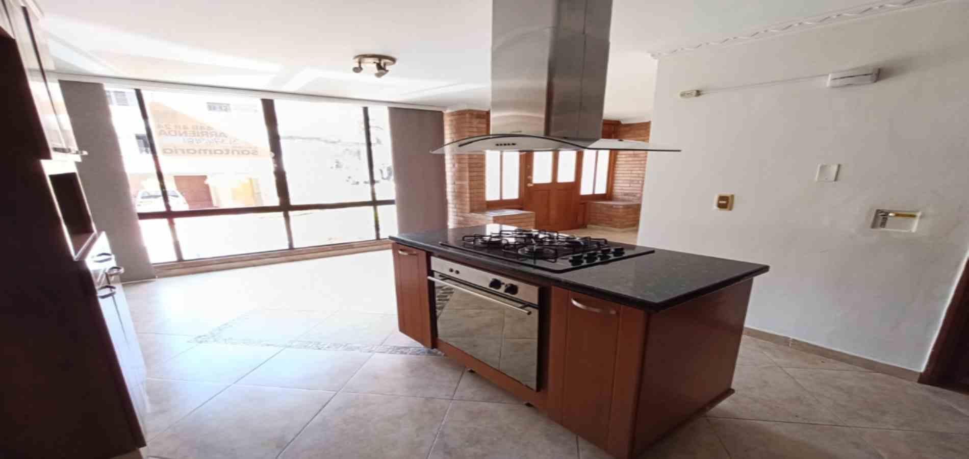 Casa en arriendo ubicada en Sabaneta, sector Aves María - 7