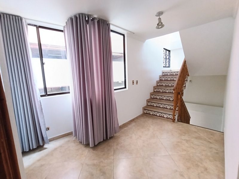 Casa en arriendo ubicada en Sabaneta, sector Aves María - 8