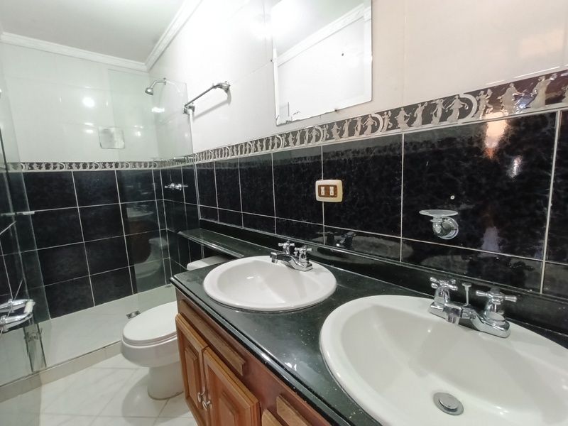 Casa en arriendo ubicada en Sabaneta, sector Aves María - 17