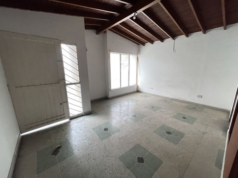 Casa en arriendo ubicada en Medellín, sector Calasanz Parte Baja - 13