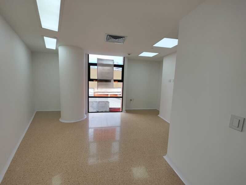 Consultorio en arriendo ubicado en Medellín, sector San Diego - 3