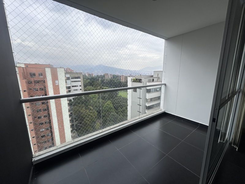 Apartamento en arriendo ubicado en Medellín, sector Los Balsos - 5