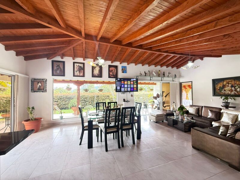 Casa en venta ubicada en La Ceja, sector El Tambo - 2