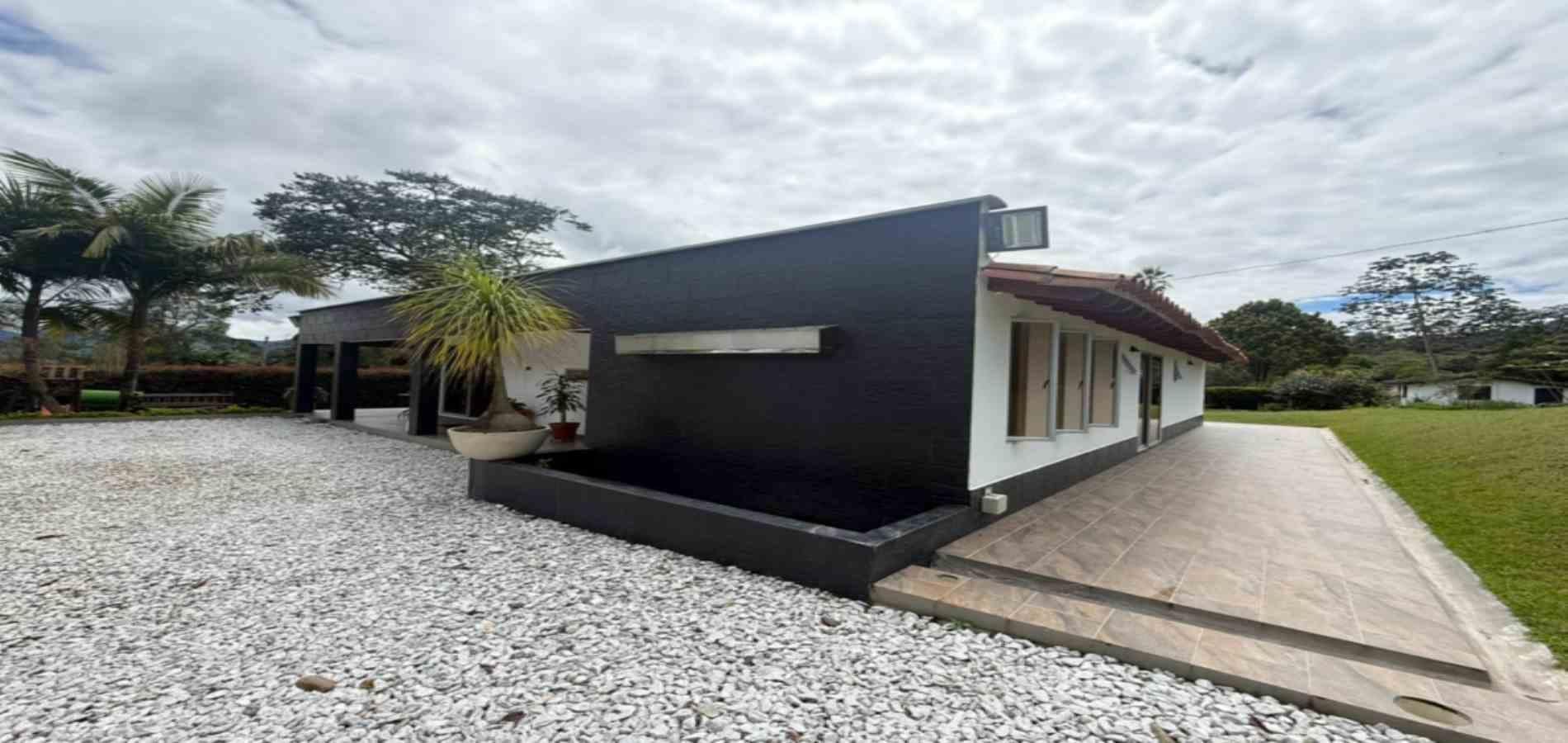 Casa en venta ubicada en La Ceja, sector El Tambo - 16