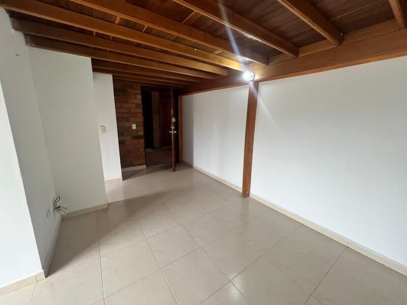 Apartamento en arriendo ubicado en Sabaneta, sector Asdesillas - 2