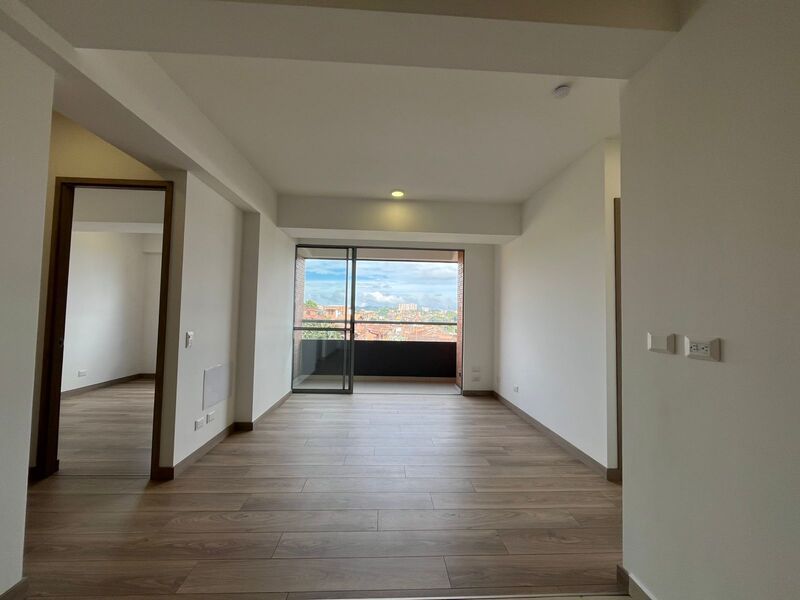 Apartamento en arriendo ubicado en Rionegro, sector San Nicolás - 2