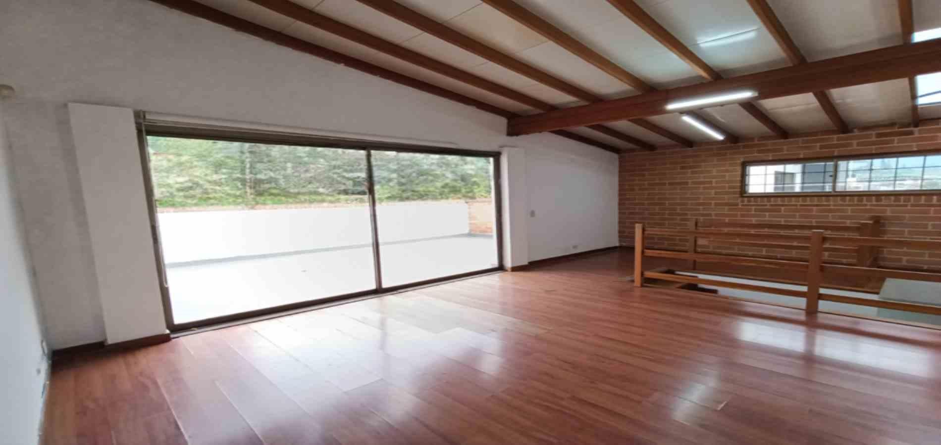Casa en arriendo ubicada en Sabaneta, sector Aves María - 7