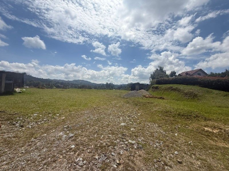 Lote en venta ubicado en El Retiro, sector El Pantanillo - 3