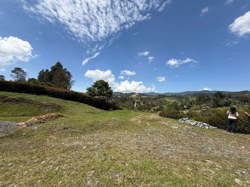 Lote en venta ubicado en El Retiro, sector El Pantanillo - 7