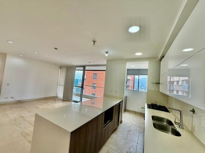 Apartamento en arriendo ubicado en Medellín, sector Lalinde - 7