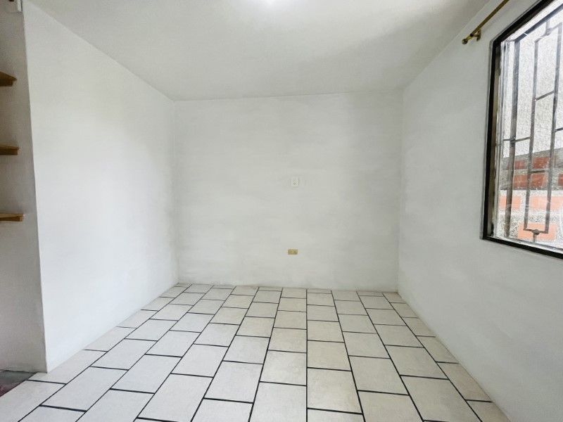 Casa en venta ubicada en Medellín, sector La Pradera - 6