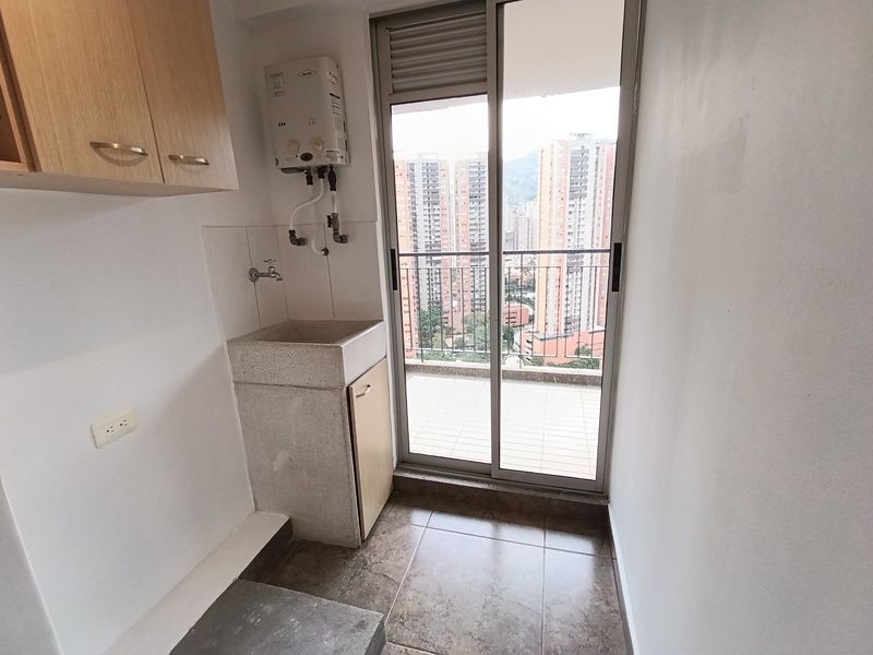Apartamento en arriendo ubicado en Sabaneta, sector Cañaveralejo - 13