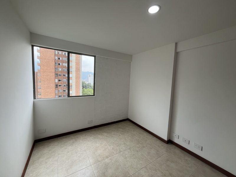 Apartamento en arriendo ubicado en Medellín, sector Los Balsos - 9