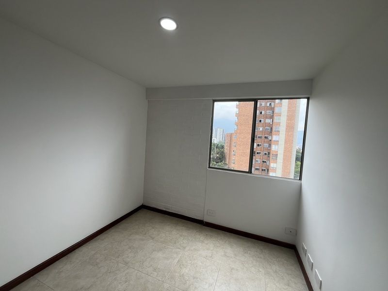 Apartamento en arriendo ubicado en Medellín, sector Los Balsos - 11