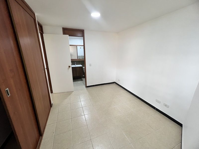 Apartamento en arriendo ubicado en Sabaneta, sector Prados - 5