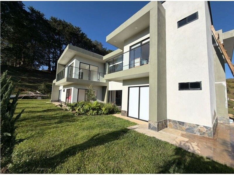 Casa en arriendo ubicada en La Ceja, sector Montesol - 15