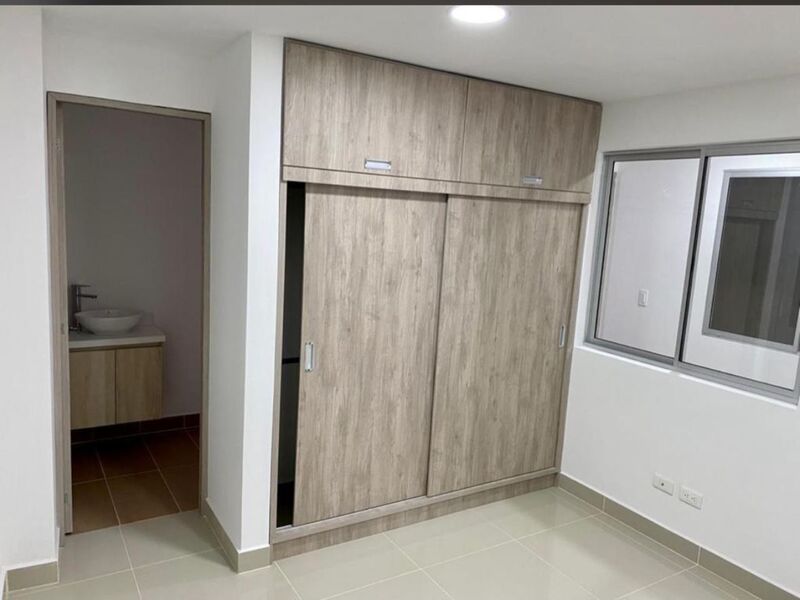 Apartamento en arriendo ubicado en Medellín, sector Castellana - 9