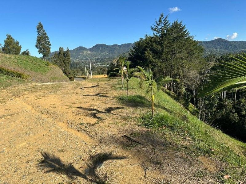 Lote en venta ubicado en La Ceja, sector El Capiro - 12